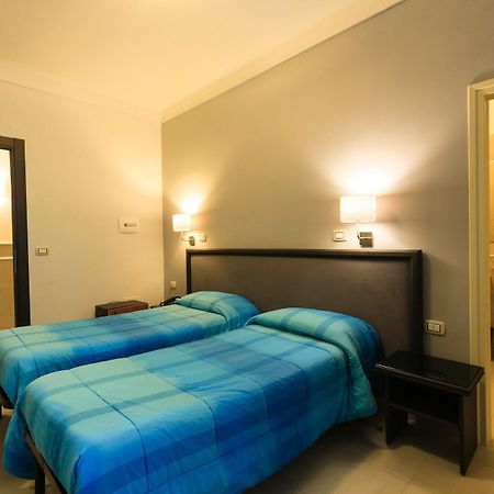 Cesare Augusto Hotel Napels Buitenkant foto