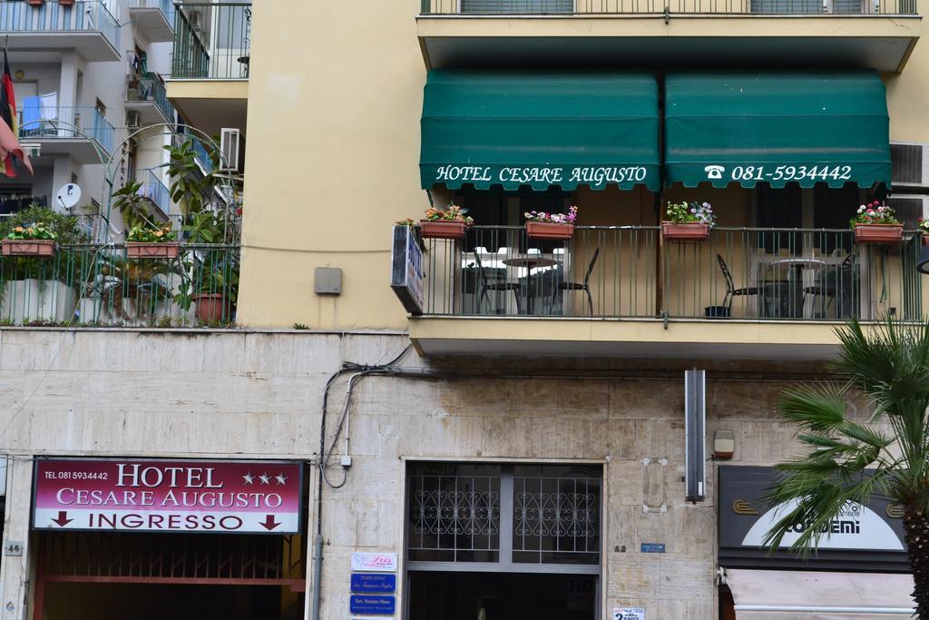 Cesare Augusto Hotel Napels Buitenkant foto