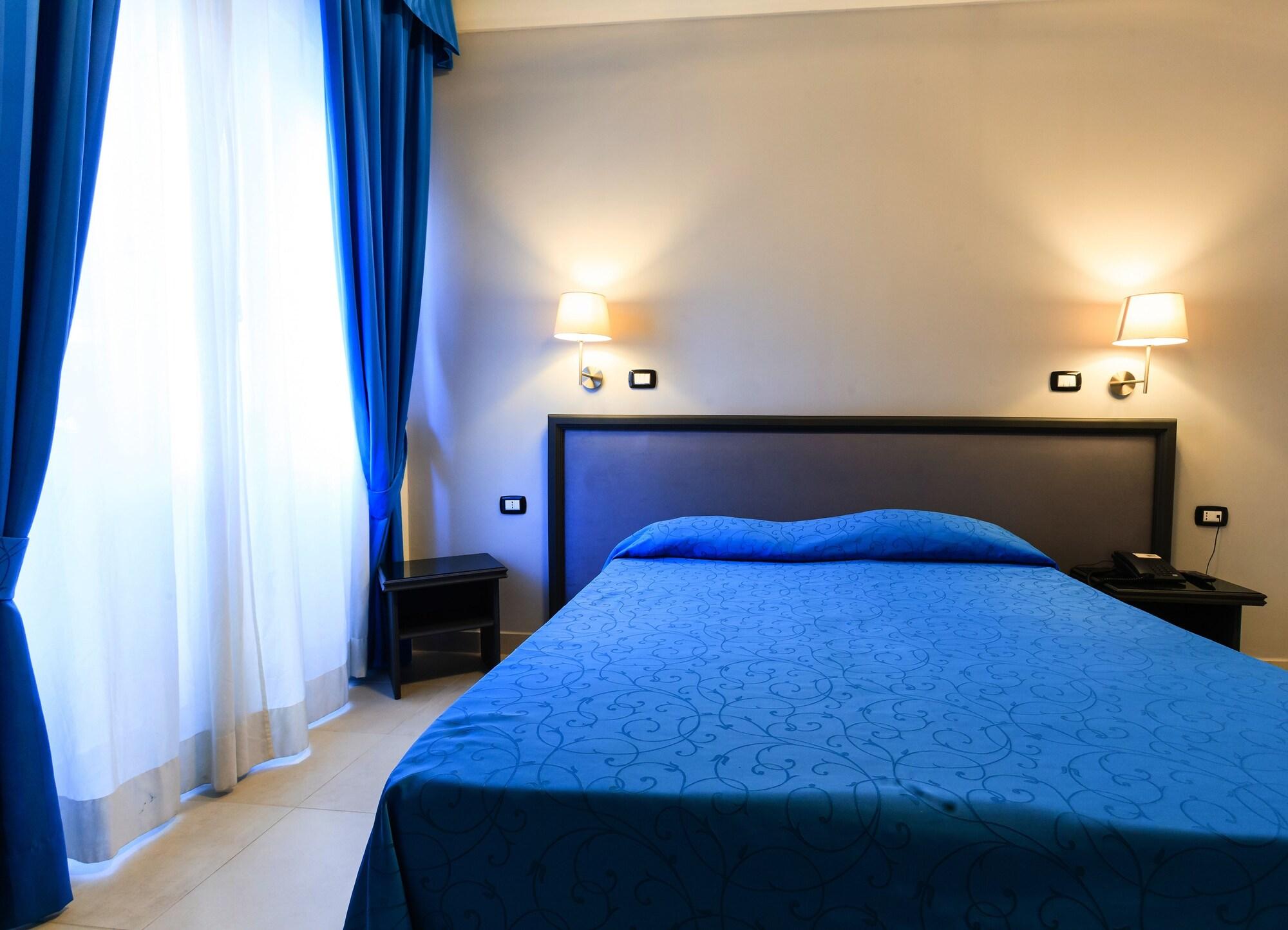 Cesare Augusto Hotel Napels Buitenkant foto